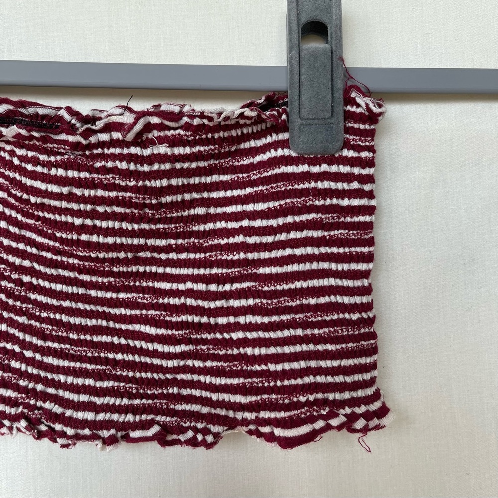 Bandeau Ruched Crop Top - Picture 14 of 15